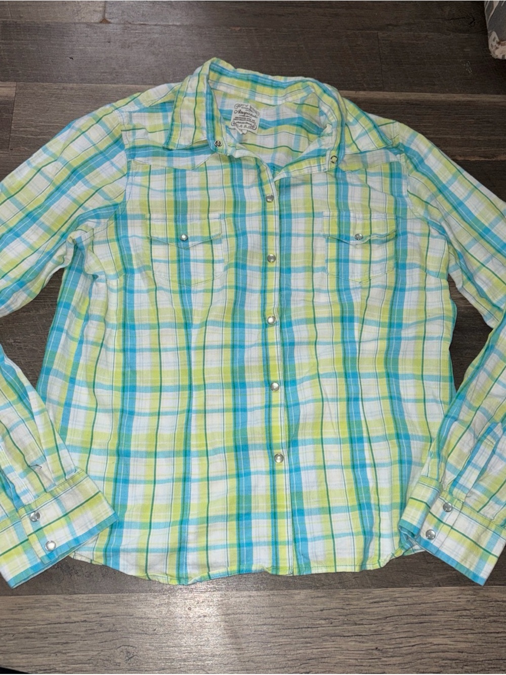 Vintage Pearl Snap Aeropostale Plaid Button Down Flannel Size Large 100% Cotton